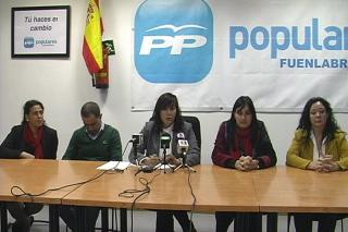 El PP de Fuenlabrada denuncia al alcalde por utilizar recursos municipales en las primarias del PSOE y Robles lo niega.