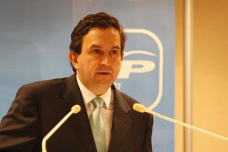 Dimite el alcalde de Torrejn de Velasco, Miguel Angel Lpez, tras ser nombrado candidato PP a la Alcalda de Parla