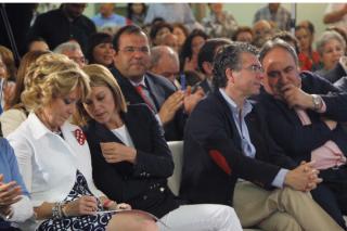 Cospedal y Aguirre se dan un bao de multitudes en Legans para apoyar la candidatura de Jess Gmez a la Alcalda