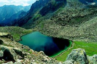 Los jvenes de Parla pueden visitar este verano el Pirineo ilerdense o recorrer la ruta francesa de los Ctaros por menos de 200 euros