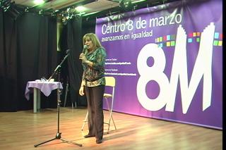 Poesa y creatividad para el noveno aniversario de la Asociacin Rosa Montero en Fuenlabrada.