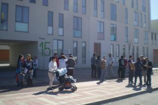 El Ayuntamiento de Parla realiza un censo en la calle Toledo para saber el nmero de ocupaciones ilegales.