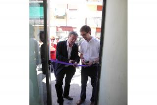 Gregorio Gordo inaugura la nueva sede de IU de Parla en la calle Pursima Concepcin.
