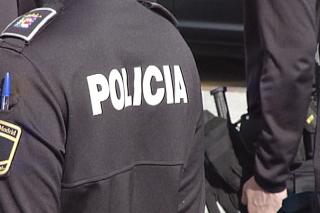 Detenido un hombre que se haca pasar por comisario de polica para robar en establecimientos de Fuenlabrada, Getafe y Madrid
