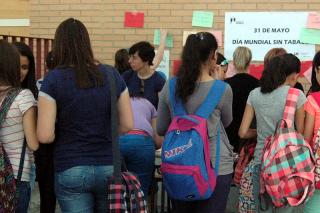 Unos 900 alumnos de los institutos de Parla participan en las actividades  contra el tabaquismo