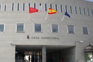 El Ayuntamiento de Parla suspende el convenio colectivo firmado con los trabajadores municipales en 2008.