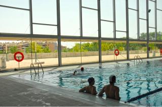 El ayuntamiento de Valdemoro inspecciona las piscinas para garantizar el cumplimiento de la normativa.