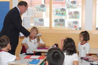 El Ayuntamiento de Valdemoro entrega ms de 5.000 agendas a los escolares del municipio.