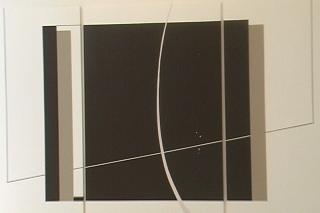 La artista abstracta lvarez-Laviada desdibuja el realismo en el CEART de Fuenlabrada.