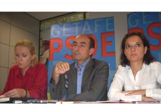 El PSOE de Getafe asegura que el Gobierno municipal quiere cobrar por casarse en el Ayuntamiento a partir de 2013.