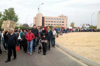Cientos de personas se manifiestan en Valdemoro contra los parqumetros