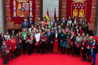 Alcaldesas, presidentas de mancomunidad y concejalas madrileas se unen contra la violencia de gnero 