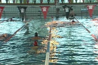 El gobierno de Legans cierra la piscina climatizada de El Carrascal por no poder pagar la calefaccin.