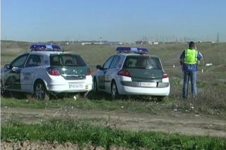 La Guardia Civil investiga el disparo en la carretera de Pinto a Parla que hiri a una embarazada mientras conduca.