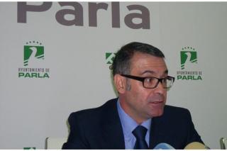 El alcalde de Parla cree que la Comunidad de Madrid tiene una guerra poltica contra su gobierno.
