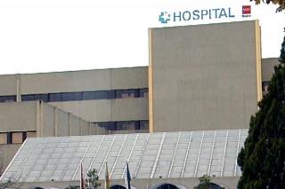 Trabajadores del Hospital de Getafe creen la adjudicacin a la empresa del ex consejero Lamela es sospechosa.