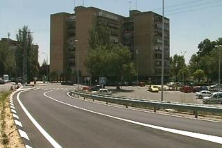 1.500 vecinos de Loranca y Parque Miraflores en Fuenlabrada piden que no se recorte el autobs 527.