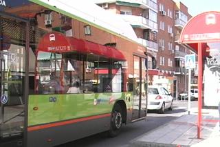 Fuenlabrada negociar para que los autobuses que comunican con Madrid no slo vayan a Aluche. 