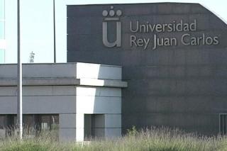 La Universidad Rey Juan Carlos aprueba 214.000 euros para los afectados por el recorte en becas Erasmus.