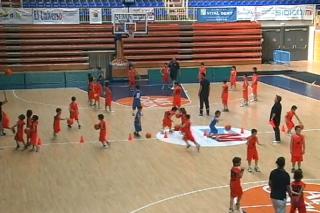 Los ms pequeos ya pueden apuntarse al baloncesto navideo en Fuenlabrada.