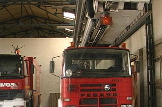 La Comunidad invertir 9 millones de euros en renovar 49 vehculos de bomberos