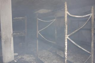 Un incendio quema un almacn de repuestos de vehculos Audi en Getafe