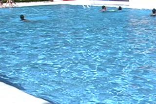 Pinto vuelve a congelar el precio de las piscinas municipales para este verano
