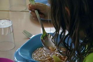 Becas y comedores para combatir la malnutricin infantil en verano en los municipios del sur de Madrid 