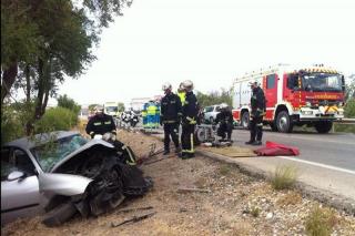 Un fallecido y dos heridos en un accidente de trfico en Valdemoro