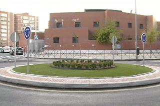 Terminada la rotonda entre las calles Alicante, Valencia y Murcia 