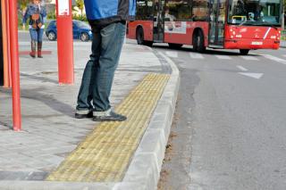 Valdemoro reformar las paradas de autobs del municipio para mejorar su accesibilidad