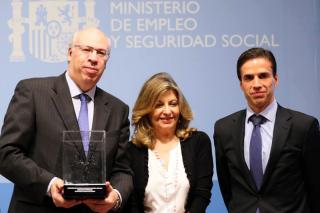 La Universidad Carlos III recibe un premio por su colaboracin con la empresa Airbus