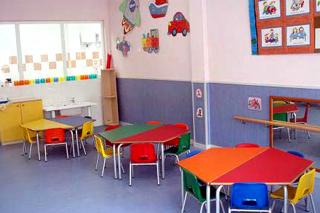 Parla culpa a la Comunidad de Madrid de las vacantes en las Escuelas Infantiles