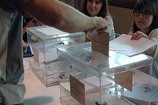 La neurociencia explica cómo condicionan nuestro voto, en Hoy por Hoy, Madrid Sur 