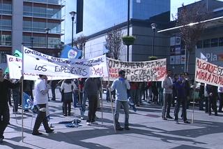 150 personas apoyan en Fuenlabrada al Polica Local suspendido con 4 aos de empleo y sueldo.