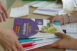 Humanes destinará 43.000 euros para becas de libros de texto en el curso que comienza