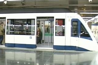 Metrosur funciona ya con normalidad tras la apertura de las estaciones en obras
