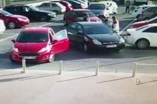 La reacción inesperada de un conductor en una discusión en Fuenlabrada se viraliza 