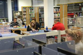 Bibliotecas de Fuenlabrada abrirán en fin de semana por los exámenes