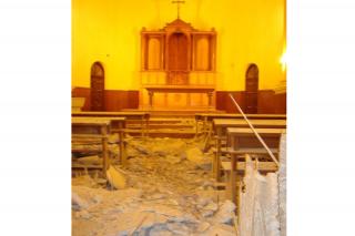 La parroquia de San Jos de Pinto prepara una campaa para evitar la ruina de la iglesia (2)