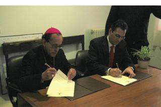 El alcalde de Pinto y el obispo de la Dicesis de Getafe acuerdan la construccin de una iglesia en La Tenera.