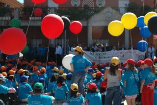 El centro San Juan de Dios de Ciempozuelos celebra un encuentro para fomentar la interaccin de los enfermos mentales.