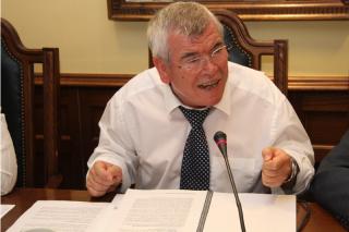 Castro dice que Aguirre es la principal culpable de la situacin econmica de los ayuntamientos madrileos.