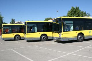 Se han presentado en Parla tres nuevos autobuses urbanos lo que supone la ampliacin de los recorridos.