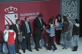 El Ayuntamiento de Fuenlabrada reconoce a sus deportistas del futuro.
